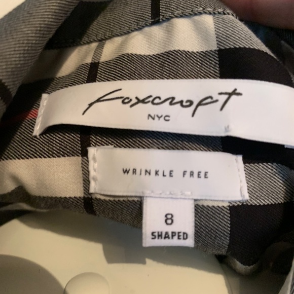 Fox Croft wrinkle free button down.‎ Worn once. Perfect condition - Picture 2 of 4